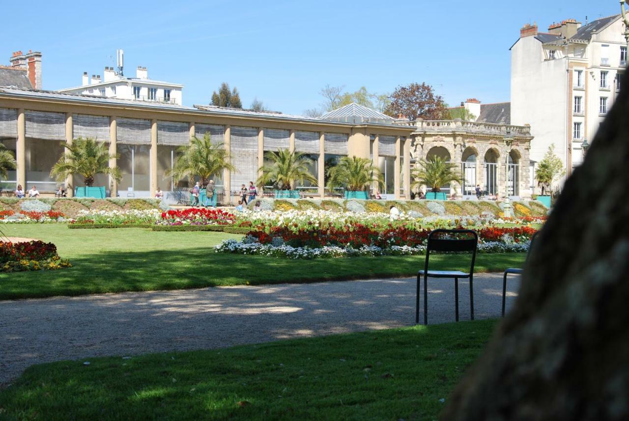 Bed and Breakfast Au Detour De Rennes Bruz Esterno foto